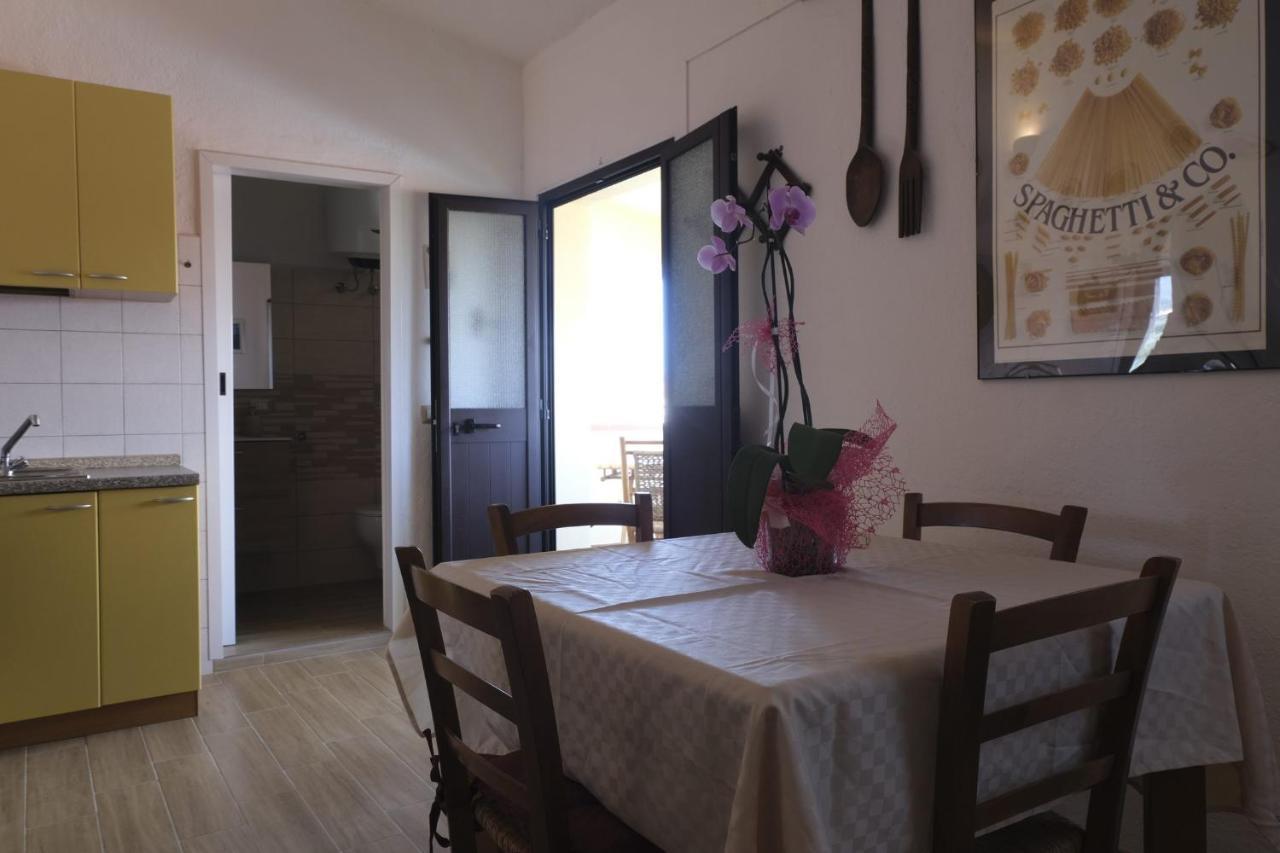 Aria Di Vacanza - Gelsi Olbia Extérieur photo