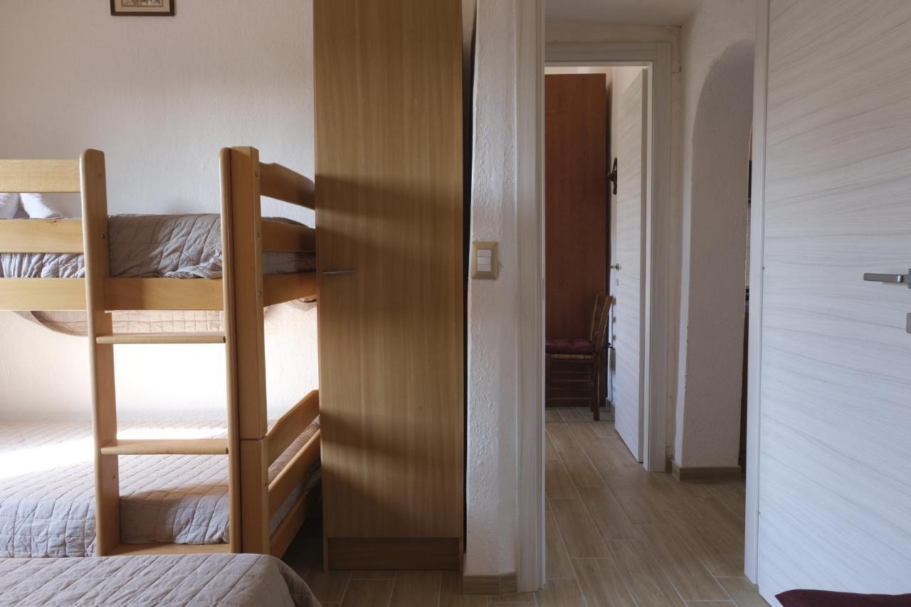 Aria Di Vacanza - Gelsi Olbia Extérieur photo