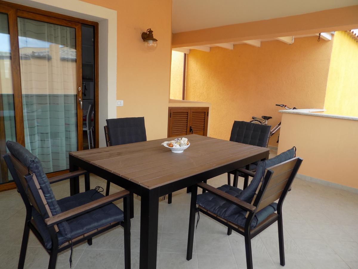 Aria Di Vacanza - Gelsi Olbia Extérieur photo